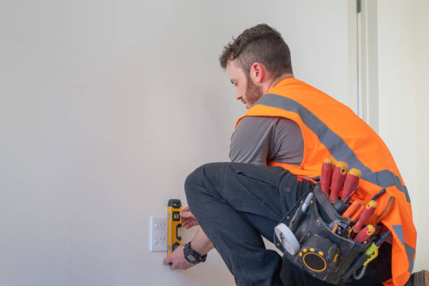 Professional Electrician in Turner, OR
