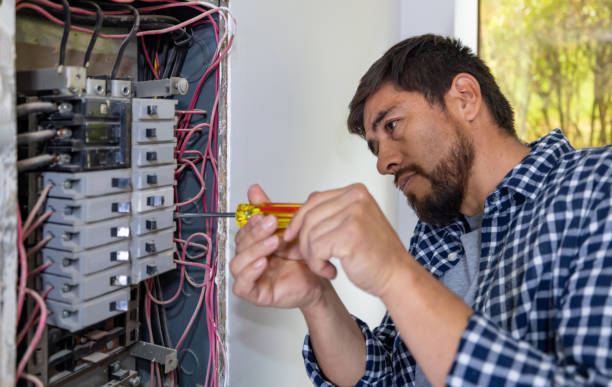 Best Emergency Electrical Repair  in Turner, OR